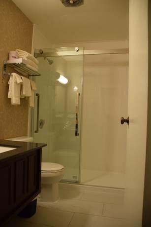 Imagen de la habitación del Hotel Rodeway Inn Festival. Foto 6