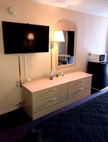 Imagen de la habitación del Hotel Rodeway Inn Findlay. Foto 6