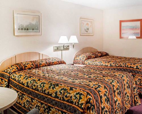 Imagen de la habitación del Hotel Rodeway Inn Findlay. Foto 10