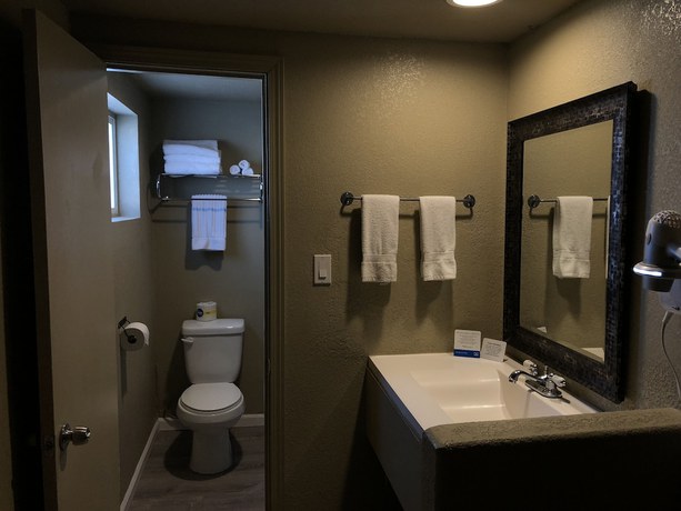 Imagen de la habitación del Hotel Rodeway Inn Flagstaff East Route 66. Foto 18