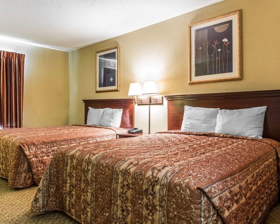 Imagen de la habitación del Hotel Rodeway Inn, Forest Park. Foto 4
