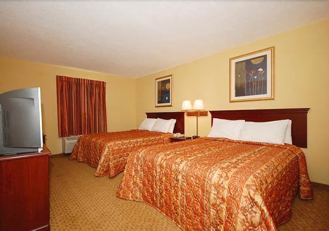 Imagen de la habitación del Hotel Rodeway Inn, Forest Park. Foto 11