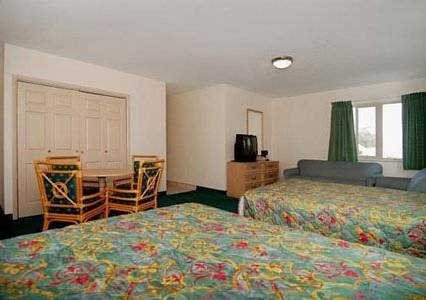 Imagen de la habitación del Hotel Rodeway Inn Fort Pierce Us Highway 1. Foto 8