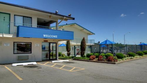 Imagen general del Hotel Rodeway Inn Fort Smith I-40, Fort Smith. Foto 5