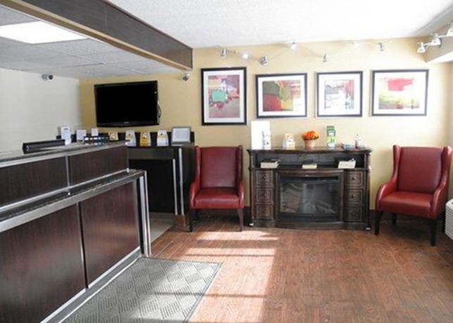 Imagen de los interiores del Hotel Rodeway Inn, Fuerte Wayne. Foto 5