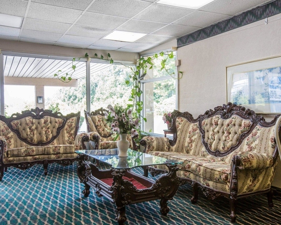 Imagen de los interiores del Hotel Rodeway Inn Gadsden - Attalla. Foto 17