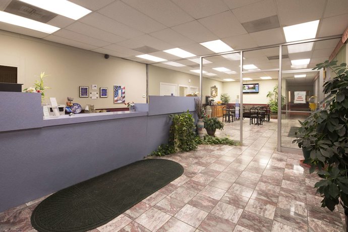 Imagen de los interiores del Hotel Rodeway Inn, Georgetown. Foto 19