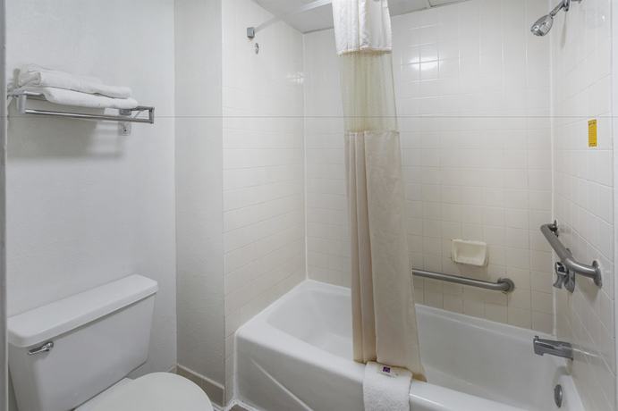 Imagen de la habitación del Hotel Rodeway Inn, Gloucester City. Foto 5