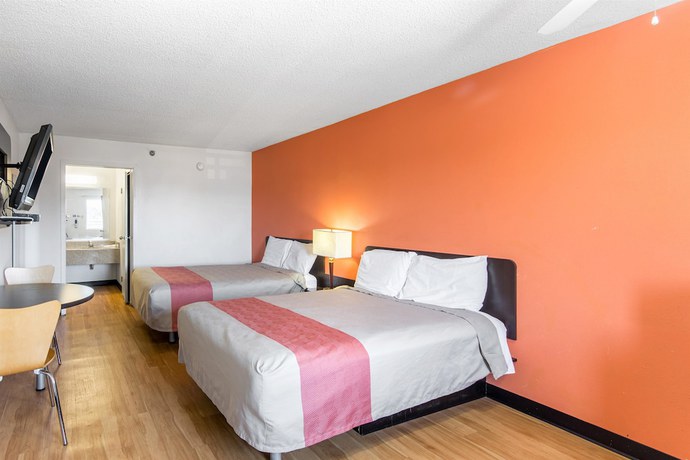Imagen de la habitación del Hotel Rodeway Inn, Gloucester City. Foto 8