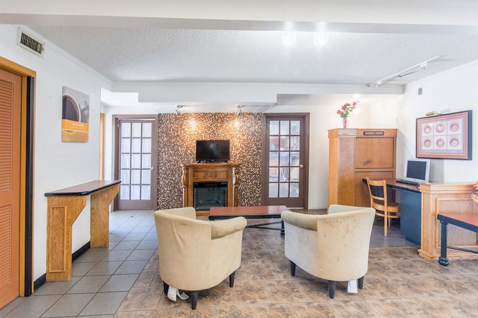 Imagen de los interiores del Hotel Rodeway Inn, Gloucester City. Foto 18