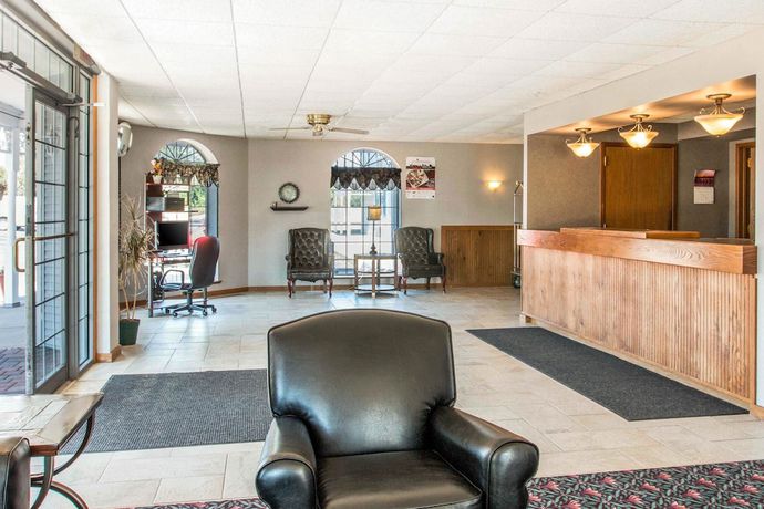Imagen de los interiores del Hotel Rodeway Inn, Grandville. Foto 19