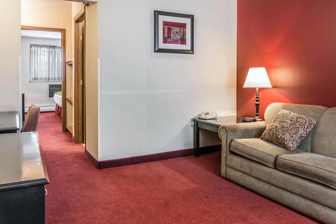 Imagen de la habitación del Hotel Rodeway Inn, Grandville. Foto 8