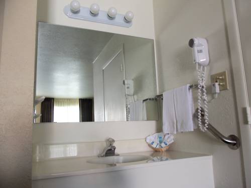 Imagen de la habitación del Hotel Rodeway Inn Gunnison. Foto 16