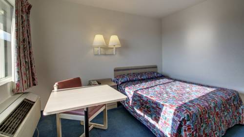 Imagen de la habitación del Hotel Rodeway Inn, Hays. Foto 6