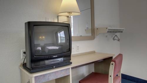 Imagen de la habitación del Hotel Rodeway Inn, Hays. Foto 12