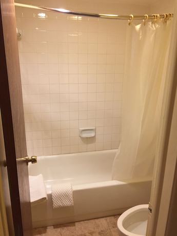 Imagen de la habitación del Hotel Rodeway Inn, Holiday. Foto 14