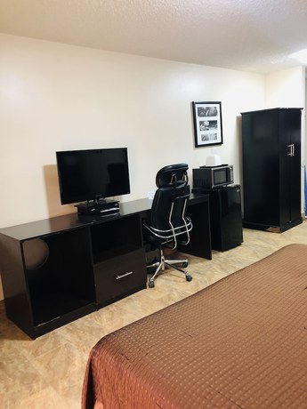 Imagen de la habitación del Hotel Rodeway Inn Huntington Station - Melville. Foto 12