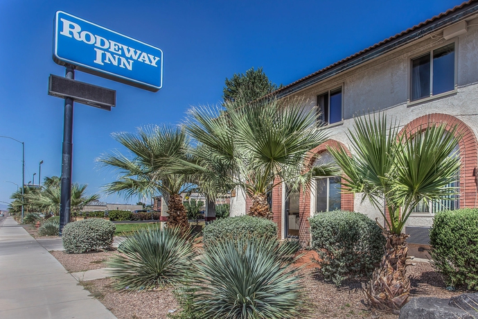 Imagen general del Hotel Rodeway Inn Hurricane - Zion National Park Area. Foto 2