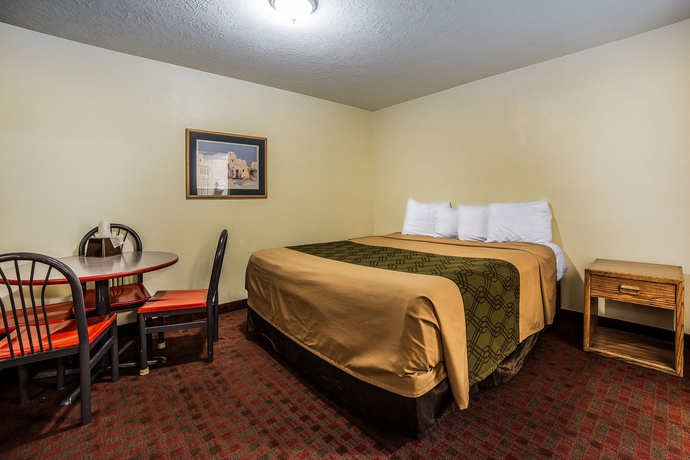 Imagen de la habitación del Hotel Rodeway Inn Hurricane - Zion National Park Area. Foto 10