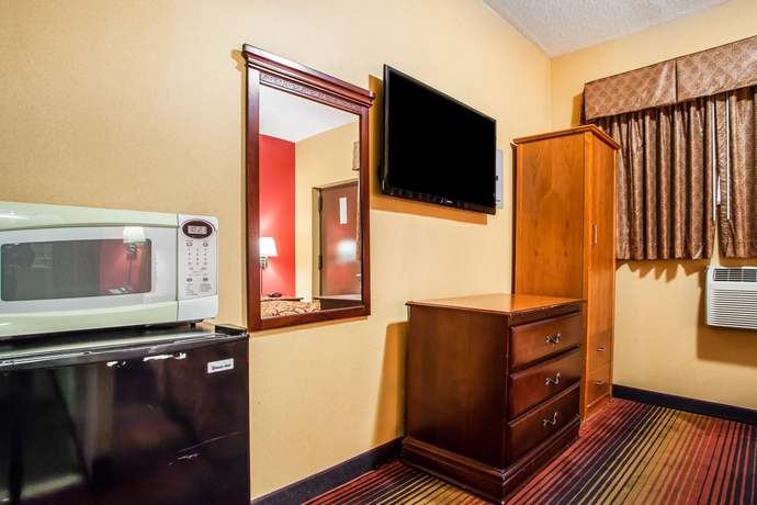 Imagen de los interiores del Hotel Rodeway Inn Jersey City Near Hoboken. Foto 12