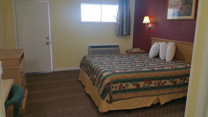 Imagen de la habitación del Hotel Rodeway Inn, Kansas City. Foto 3