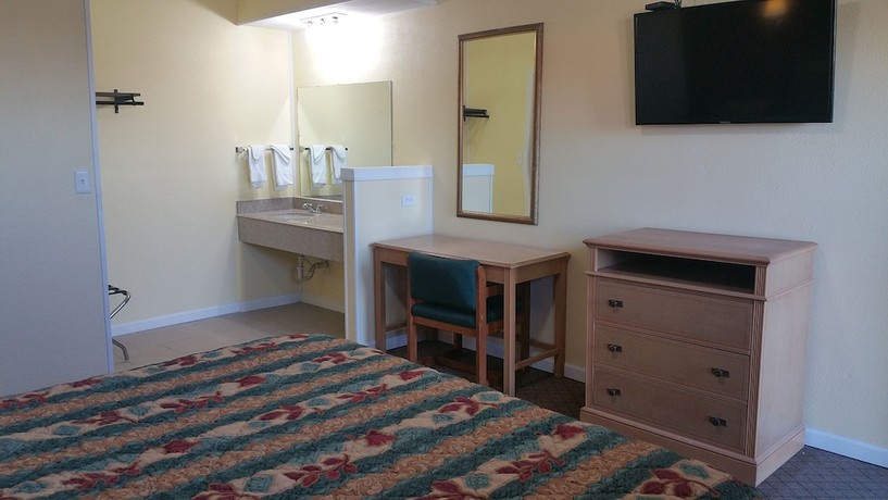 Imagen de la habitación del Hotel Rodeway Inn, Kansas City. Foto 20