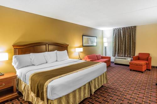 Imagen de la habitación del Hotel Rodeway Inn, Knoxville. Foto 11