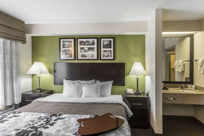 Imagen de la habitación del Hotel Rodeway Inn, Knoxville. Foto 7