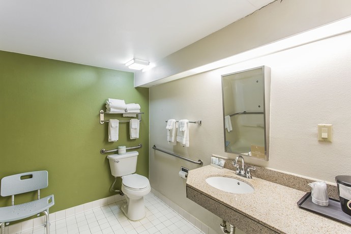 Imagen de la habitación del Hotel Rodeway Inn, Knoxville. Foto 10