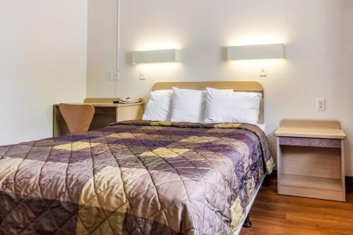 Imagen de la habitación del Hotel Rodeway Inn Lafayette. Foto 6