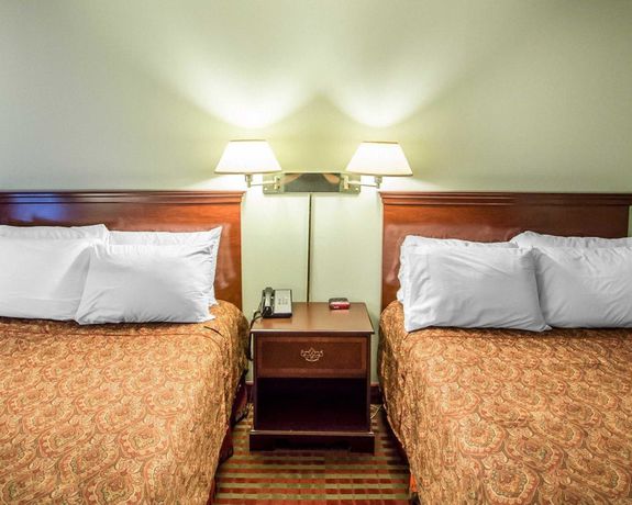 Imagen de la habitación del Hotel Rodeway Inn Lakeville. Foto 5