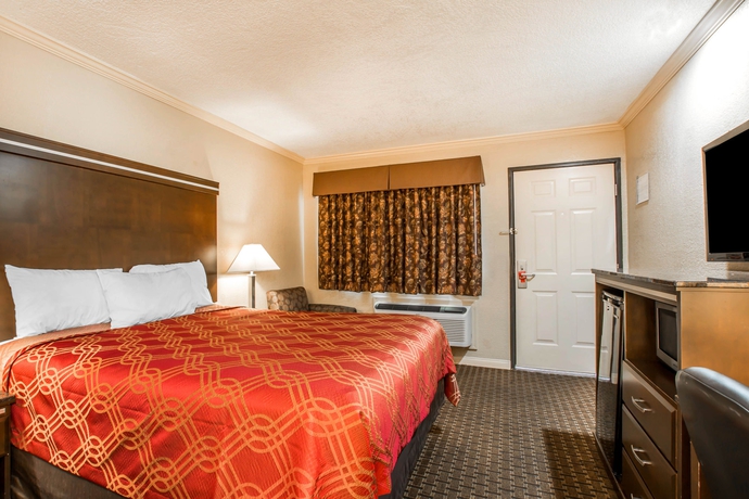 Imagen de la habitación del Hotel Rodeway Inn Lemon Grove San Diego East. Foto 4