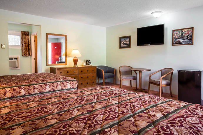 Imagen de la habitación del Hotel Rodeway Inn Lincoln I-93. Foto 6