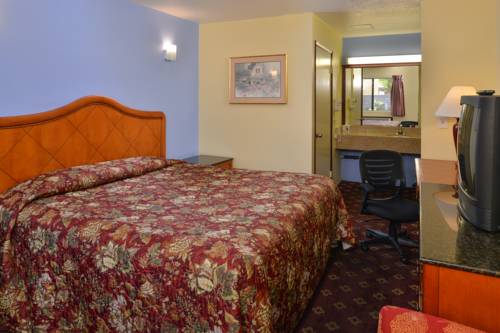 Imagen de la habitación del Hotel Rodeway Inn, Little Saigon. Foto 6