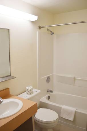 Imagen de la habitación del Hotel Rodeway Inn Livermore. Foto 11