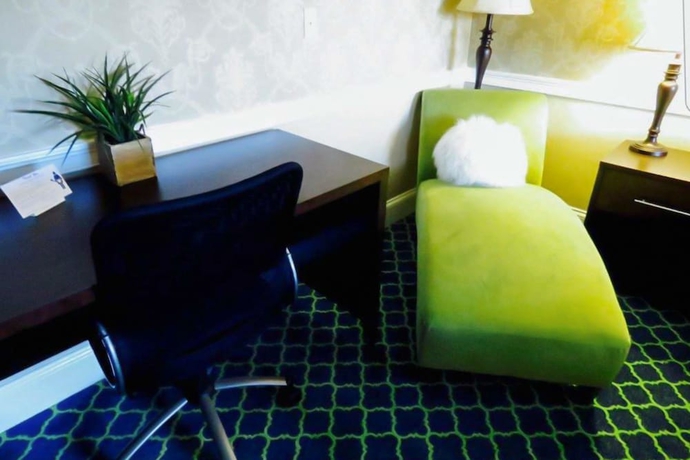 Imagen de la habitación del Hotel Rodeway Inn Logan International Airport. Foto 11