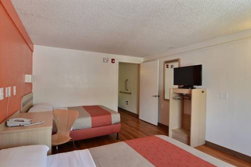 Imagen de la habitación del Hotel Rodeway Inn, Logan Township. Foto 8