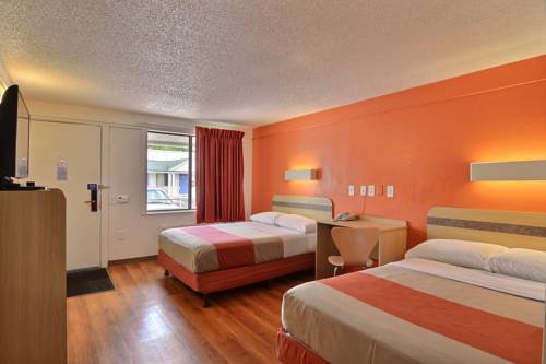 Imagen de la habitación del Hotel Rodeway Inn, Logan Township. Foto 10