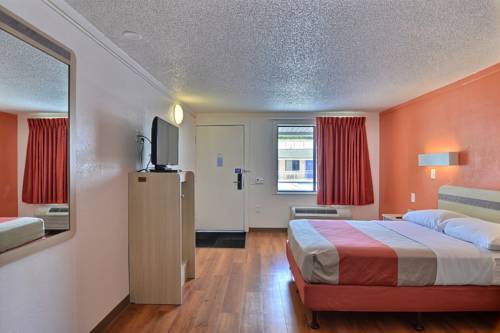 Imagen de la habitación del Hotel Rodeway Inn, Logan Township. Foto 12