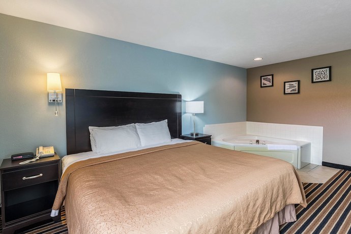 Imagen de la habitación del Hotel Rodeway Inn Ludington. Foto 8