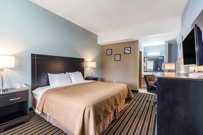 Imagen de la habitación del Hotel Rodeway Inn Ludington. Foto 10
