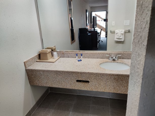 Imagen de la habitación del Hotel Rodeway Inn, Lumberton. Foto 6
