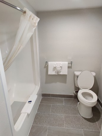 Imagen de la habitación del Hotel Rodeway Inn, Lumberton. Foto 11
