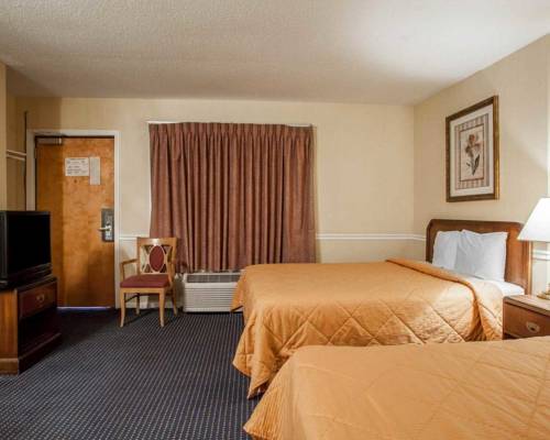 Imagen de la habitación del Hotel Rodeway Inn Lyons - La Grange. Foto 6