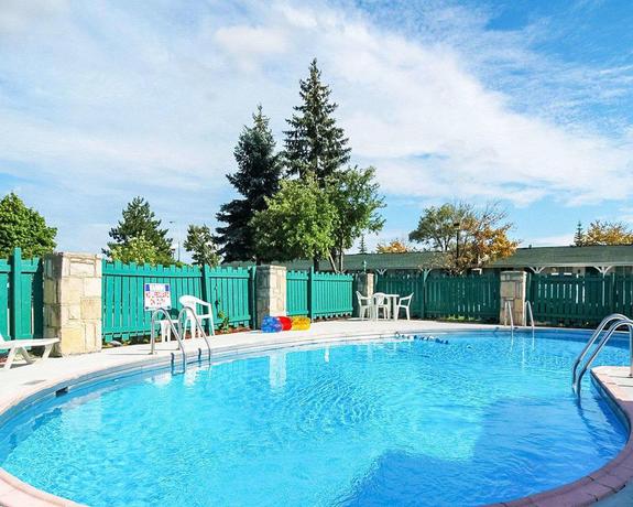 Imagen general del Hotel Rodeway Inn, Madison Heights. Foto 4