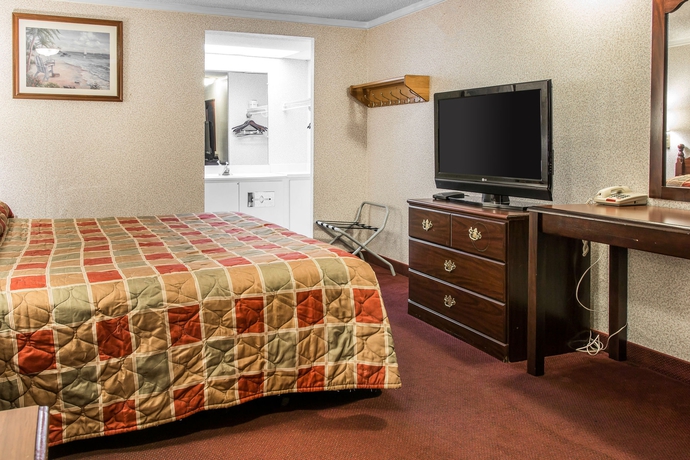 Imagen de la habitación del Hotel Rodeway Inn, Madison Heights. Foto 18