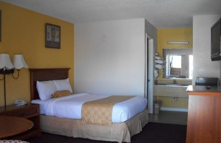 Imagen de la habitación del Hotel Rodeway Inn Maingate Central. Foto 4