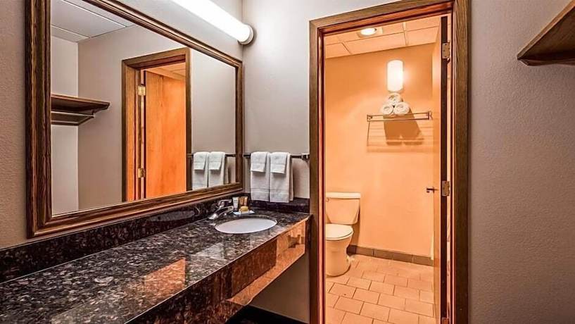 Imagen de la habitación del Hotel Rodeway Inn, Mcpherson. Foto 8