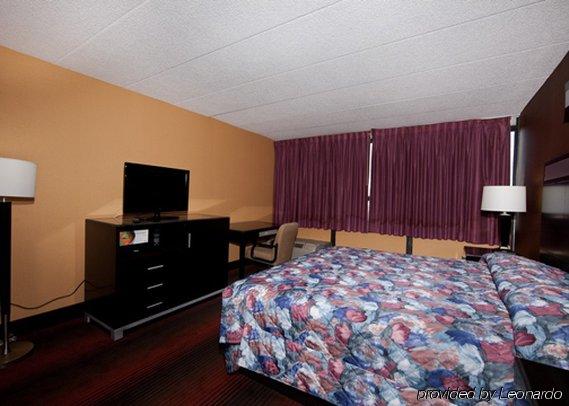 Imagen de la habitación del Hotel Rodeway Inn Meadowlands Secaucus. Foto 9