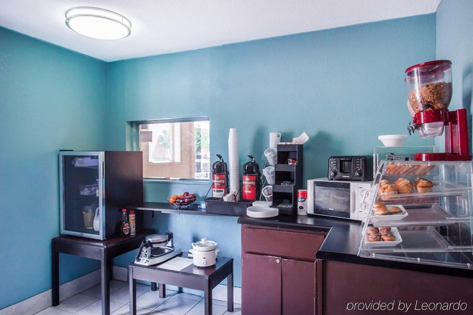 Imagen general del Hotel Rodeway Inn, Memphis Midtown. Foto 12